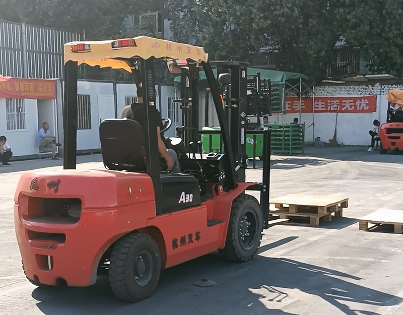 叉車培訓心得：選擇專業(yè)叉車培訓學校的重要性